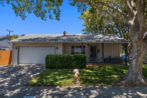 360 Cottonwood Dr, Vallejo, CA 94591 photo 1