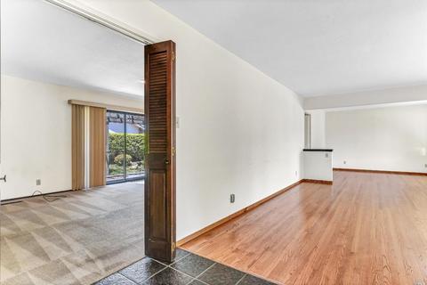3326 Sunview Dr, Napa, CA 94558 photo 9