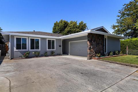 398 Tulip St, Fairfield, CA 94533 photo 1