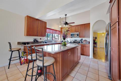 2102 Willow Dr, Petaluma, CA 94954 photo 8