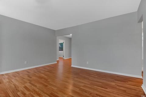 136 Foster St, Vallejo, CA 94591 photo 8