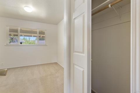 406 Elder St, Vacaville, CA 95688 photo 10