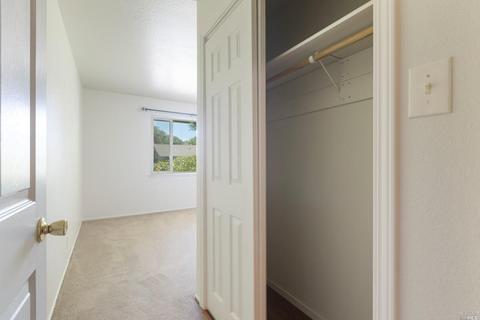 406 Elder St, Vacaville, CA 95688 photo 14