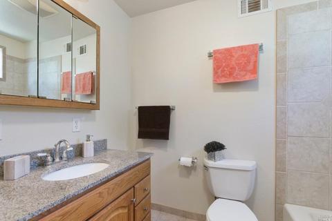 406 Elder St, Vacaville, CA 95688 photo 15