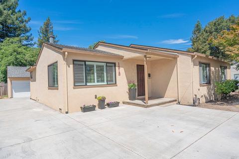 1813 Wright St, Santa Rosa, CA 95404 photo 1