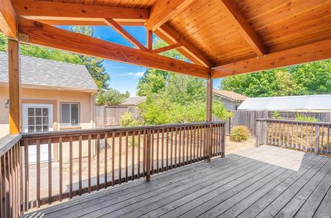 1813 Wright St, Santa Rosa, CA 95404 photo 17