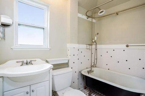 185 B St, Vallejo, CA 94590 photo 16