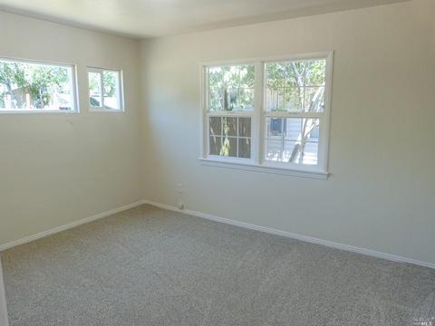 384 Hillcrest Ave, Ukiah, CA 95482 photo 9