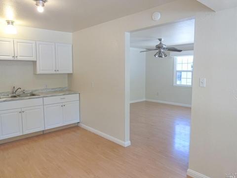 384 Hillcrest Ave, Ukiah, CA 95482 photo 6