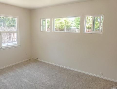 384 Hillcrest Ave, Ukiah, CA 95482 photo 12