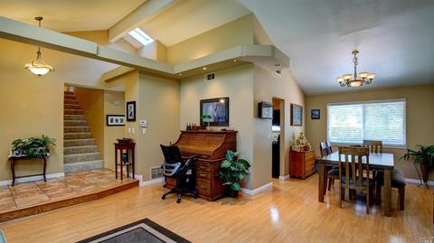 370 Edgewood Dr, Vacaville, CA 95688 photo 13