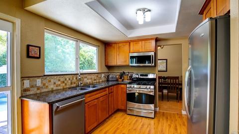 370 Edgewood Dr, Vacaville, CA 95688 photo 21