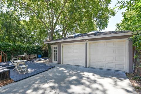 1949 Laurel St, Napa, CA 94559 photo 28