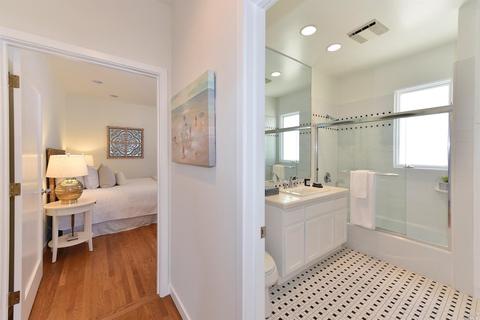 1949 Laurel St, Napa, CA 94559 photo 23