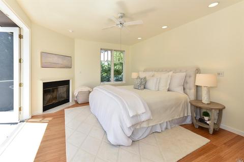 1949 Laurel St, Napa, CA 94559 photo 16