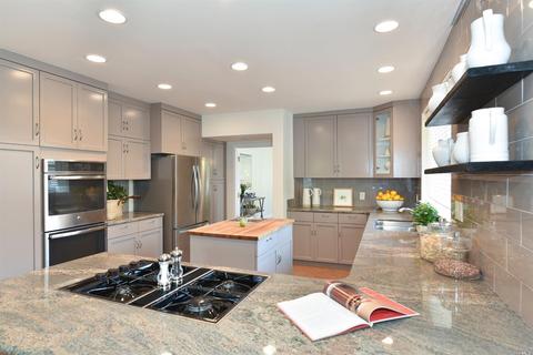 1949 Laurel St, Napa, CA 94559 photo 9