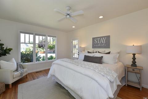 1949 Laurel St, Napa, CA 94559 photo 21