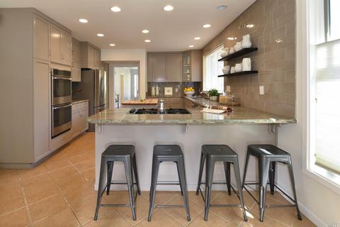 1949 Laurel St, Napa, CA 94559 photo 10
