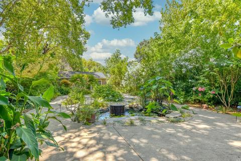 1949 Laurel St, Napa, CA 94559 photo 31
