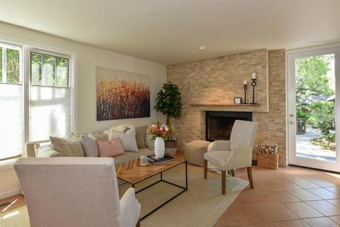 1949 Laurel St, Napa, CA 94559 photo 12