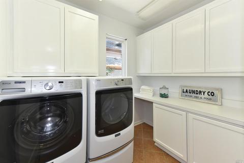 1949 Laurel St, Napa, CA 94559 photo 25