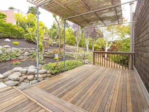 380 Carrera Dr, Mill Valley, CA 94941 photo 4