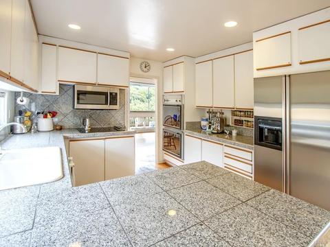 380 Carrera Dr, Mill Valley, CA 94941 photo 18