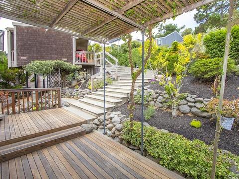 380 Carrera Dr, Mill Valley, CA 94941 photo 3