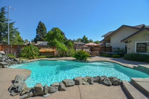 335 Holly Ct, Dixon, CA 95620 photo 43