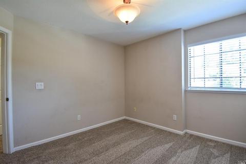 335 Holly Ct, Dixon, CA 95620 photo 27