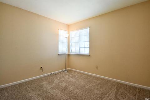 335 Holly Ct, Dixon, CA 95620 photo 24