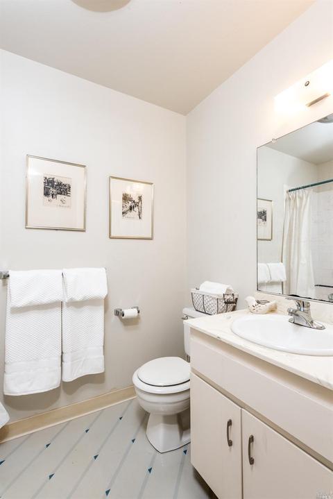 206 Sequoia Cir, Healdsburg, CA 95448 photo 17