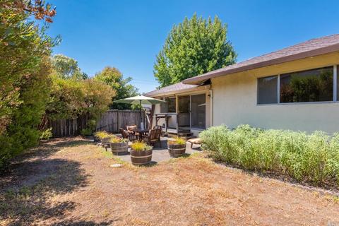206 Sequoia Cir, Healdsburg, CA 95448 photo 25
