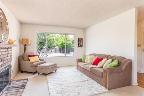 206 Sequoia Cir, Healdsburg, CA 95448 photo 7