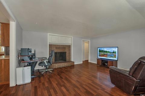 9110 Starr Rd, Windsor, CA 95492 photo 6