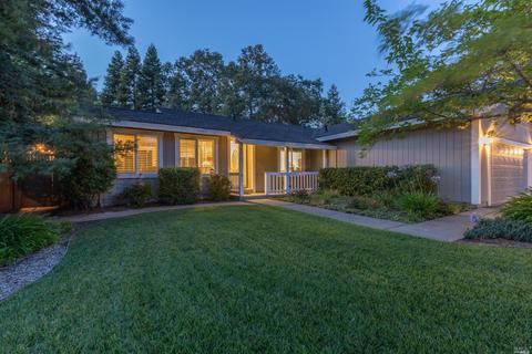 123 Barrio Way, Windsor, CA 95492 photo 3