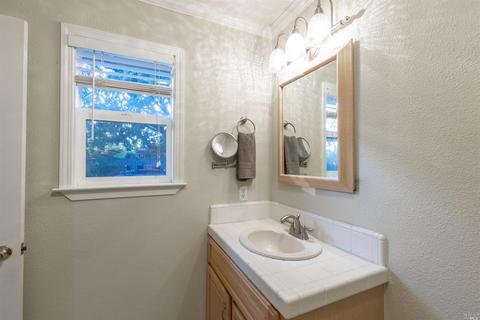 123 Barrio Way, Windsor, CA 95492 photo 40