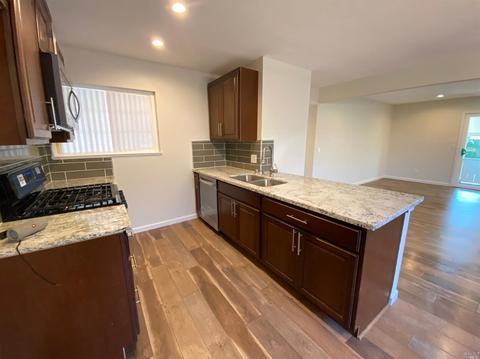 2027 Thrush Way, Fairfield, CA 94533 photo 32
