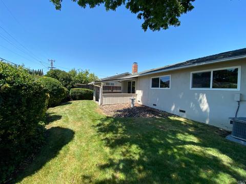 2027 Thrush Way, Fairfield, CA 94533 photo 40