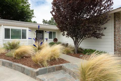 505 Yardley Dr, Dixon, CA 95620 photo 2