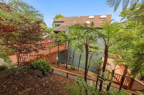 386 Carrera Dr, Mill Valley, CA 94941 photo 3