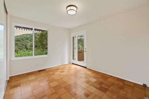386 Carrera Dr, Mill Valley, CA 94941 photo 31
