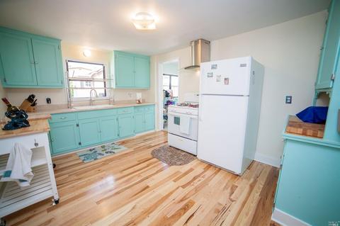 468 Idora Ave, Vallejo, CA 94591 photo 9
