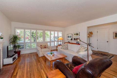 229 Prune Tree Dr, Healdsburg, CA 95448 photo 5