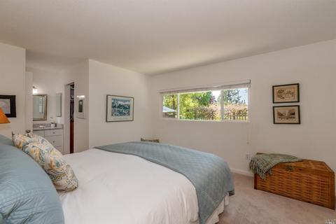 229 Prune Tree Dr, Healdsburg, CA 95448 photo 15