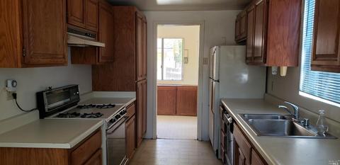 198 Fleming Ave, Vallejo, CA 94590 photo 11