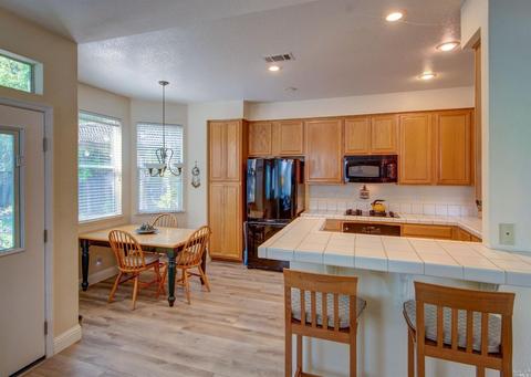701 Emerald Bay Dr, Fairfield, CA 94534 photo 10