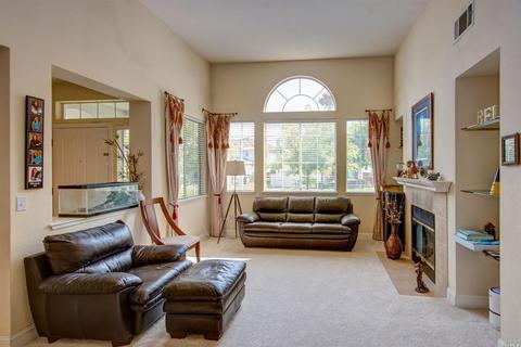 701 Emerald Bay Dr, Fairfield, CA 94534 photo 5