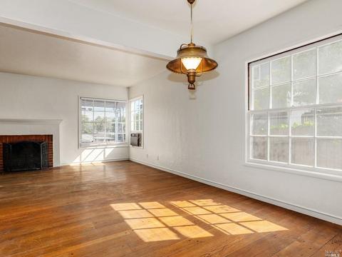 227 Fleming Ave, Vallejo, CA 94590 photo 9