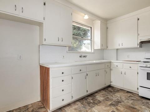 227 Fleming Ave, Vallejo, CA 94590 photo 11